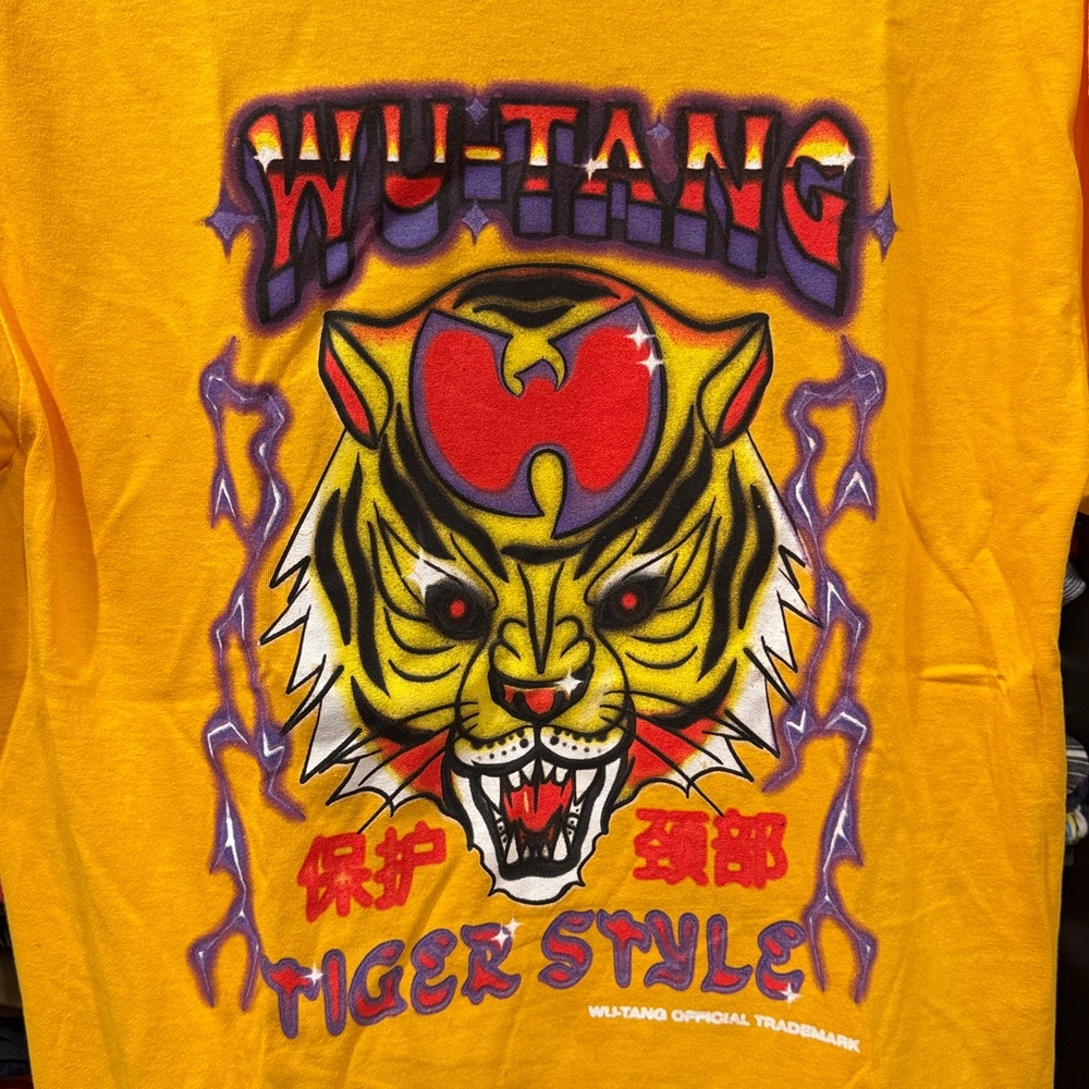 Wu-Tang Tiger Style Graphic T-Shirt - Picture 2 of 4